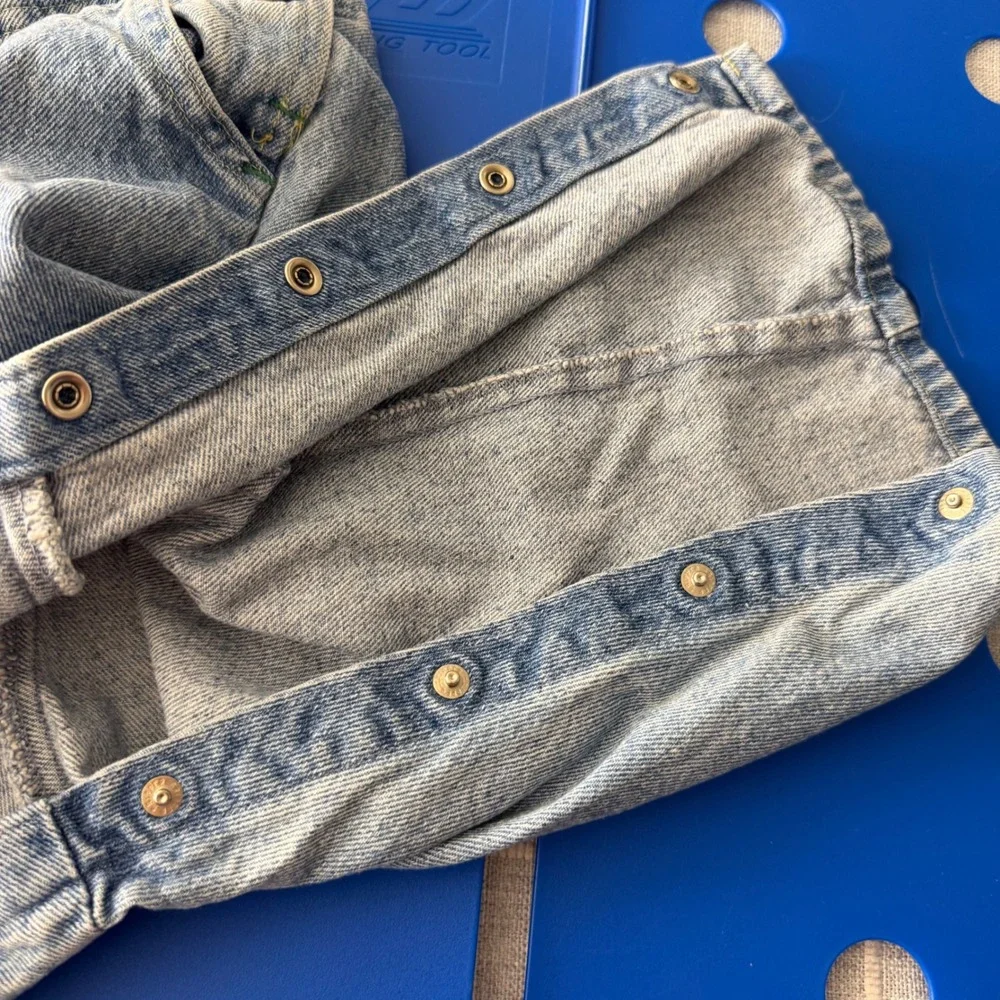 VTG OshKosh B'Gosh Baby BGosh 24 Months Denim Girls Vestbak Overalls Light Wash